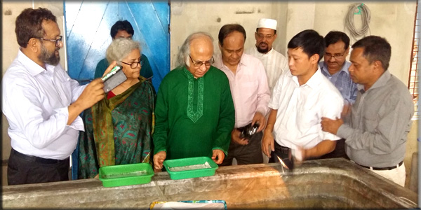 Crablet-Observation by PKSF high officials in Crab Hatchery