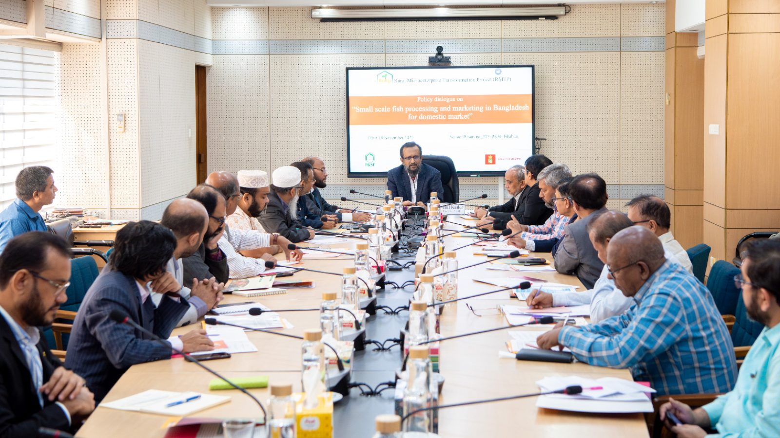 WhatsApp Image 2025-11-19 at 16.42.02 (1)